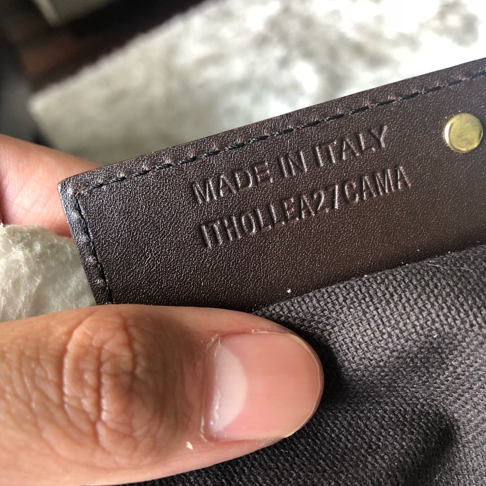 Authentic Burberry Bag - Picture 7 of 8